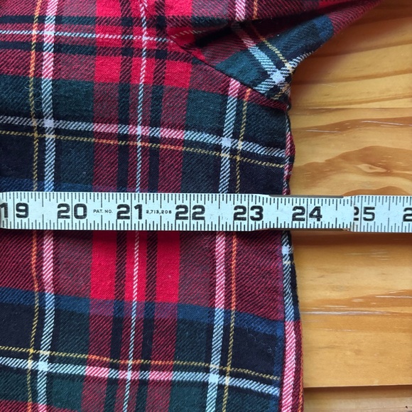 Old Navy Women’s the Boyfriend Red Plaid Flannel L Cabincore Holiday - Picture 11 of 14